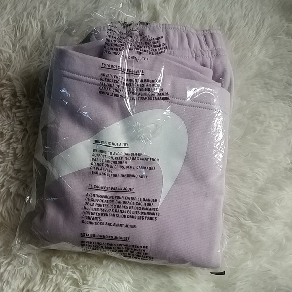 Nike..FIRM - Picture 4 of 6